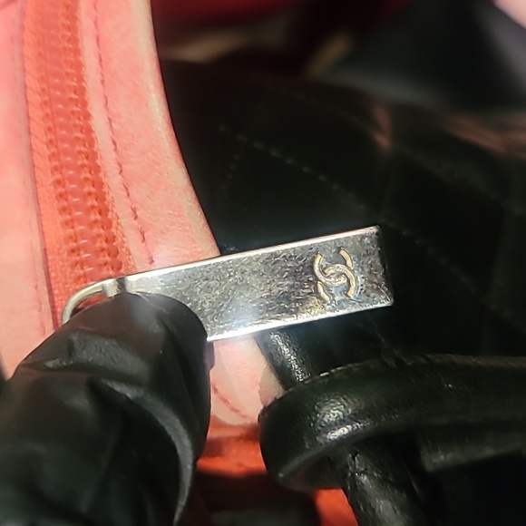 CHANEL Chic Black and White Quilted Tote Bag - Picture 10 of 10